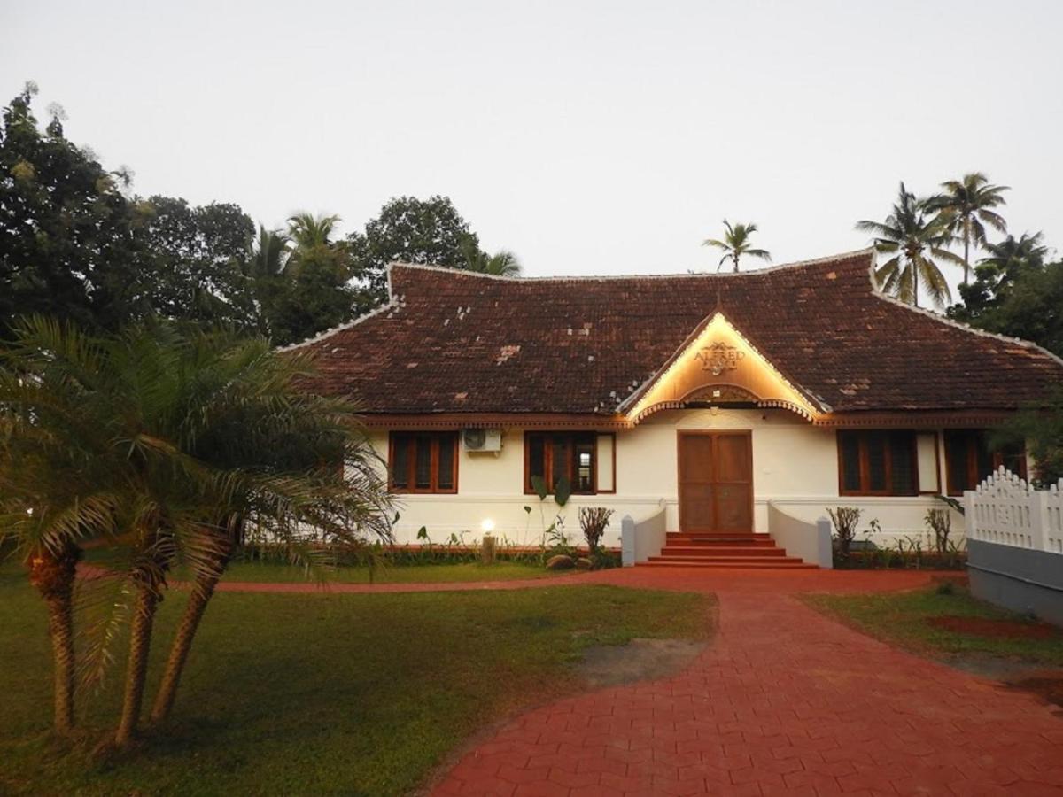 Alfred Place Kochi Εξωτερικό φωτογραφία